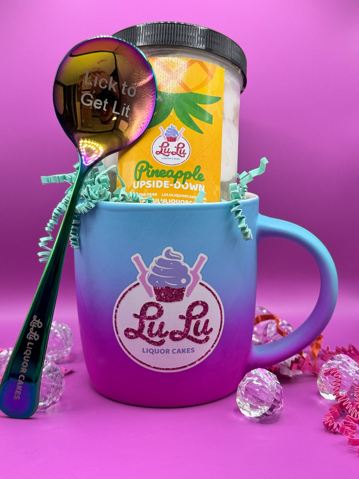 Sip, Savor & Celebrate: The Ultimate Lulu Liquor Cake Gift Bundle!